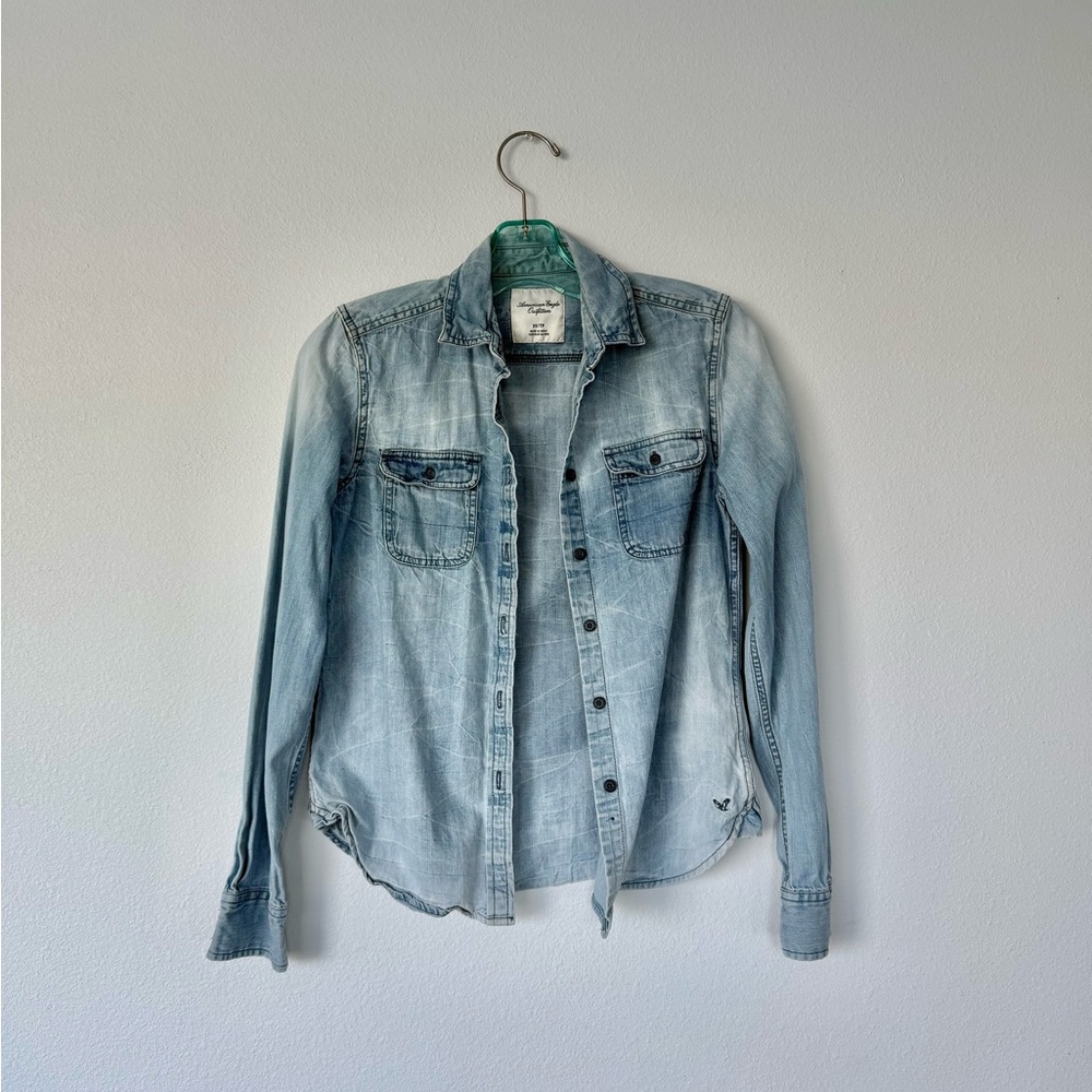 American Eagle Light Wash Denim Shirt